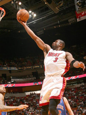 2017 争议事件：休斯顿太空人被爆出在夺冠赛季利用电子设备非法窃取暗号