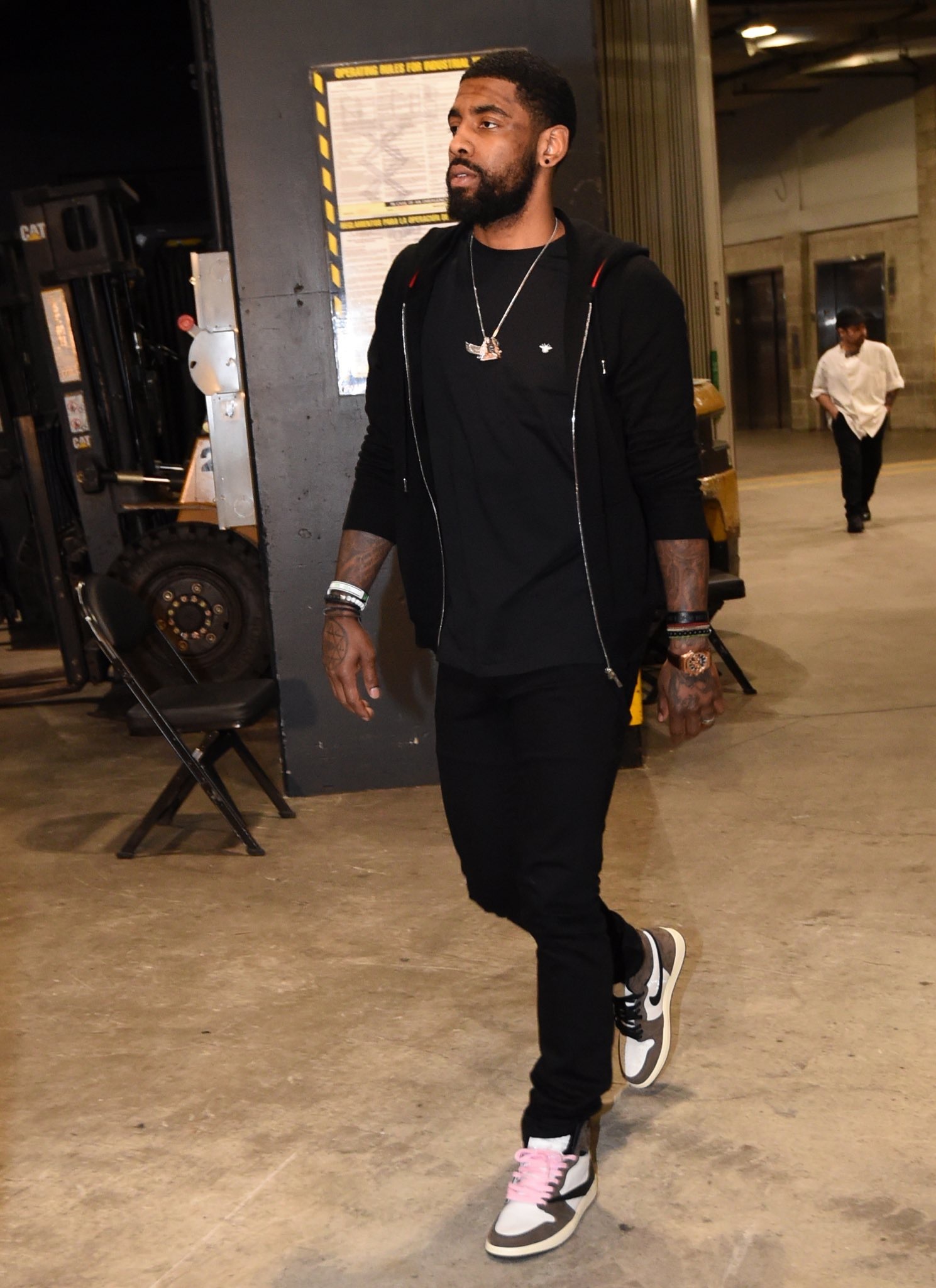 旺达向金-卡戴珊寻求离婚建议，后者：不要为了报复而做任何事