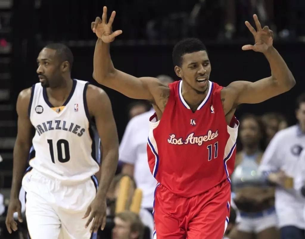 详解棒球规则中的“替补球员入场限制”及其在特定规则下的豁免