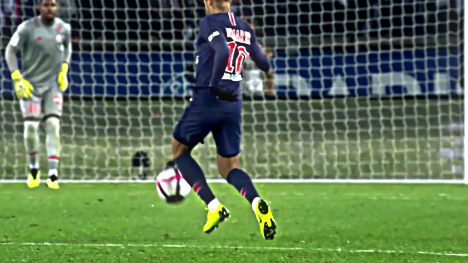 邮报：塞门约预计今天正式成为曼城球员，合同为期5年半