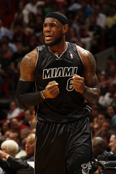 意甲：国米1-0尤文，劳塔罗制胜领跑射手榜