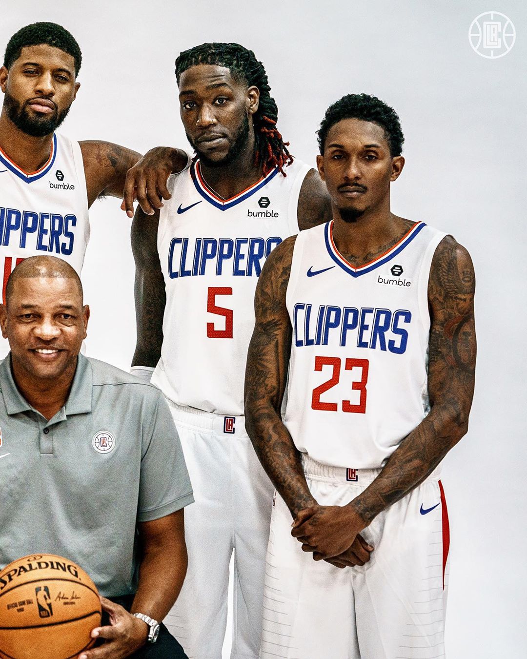 《二刀流的代价：解析大谷翔平两次韧带手术后的进化之路》