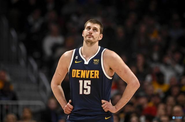 《怪物猎人：荒野》刺花蜘蛛原画 哥特风裙底藏花海